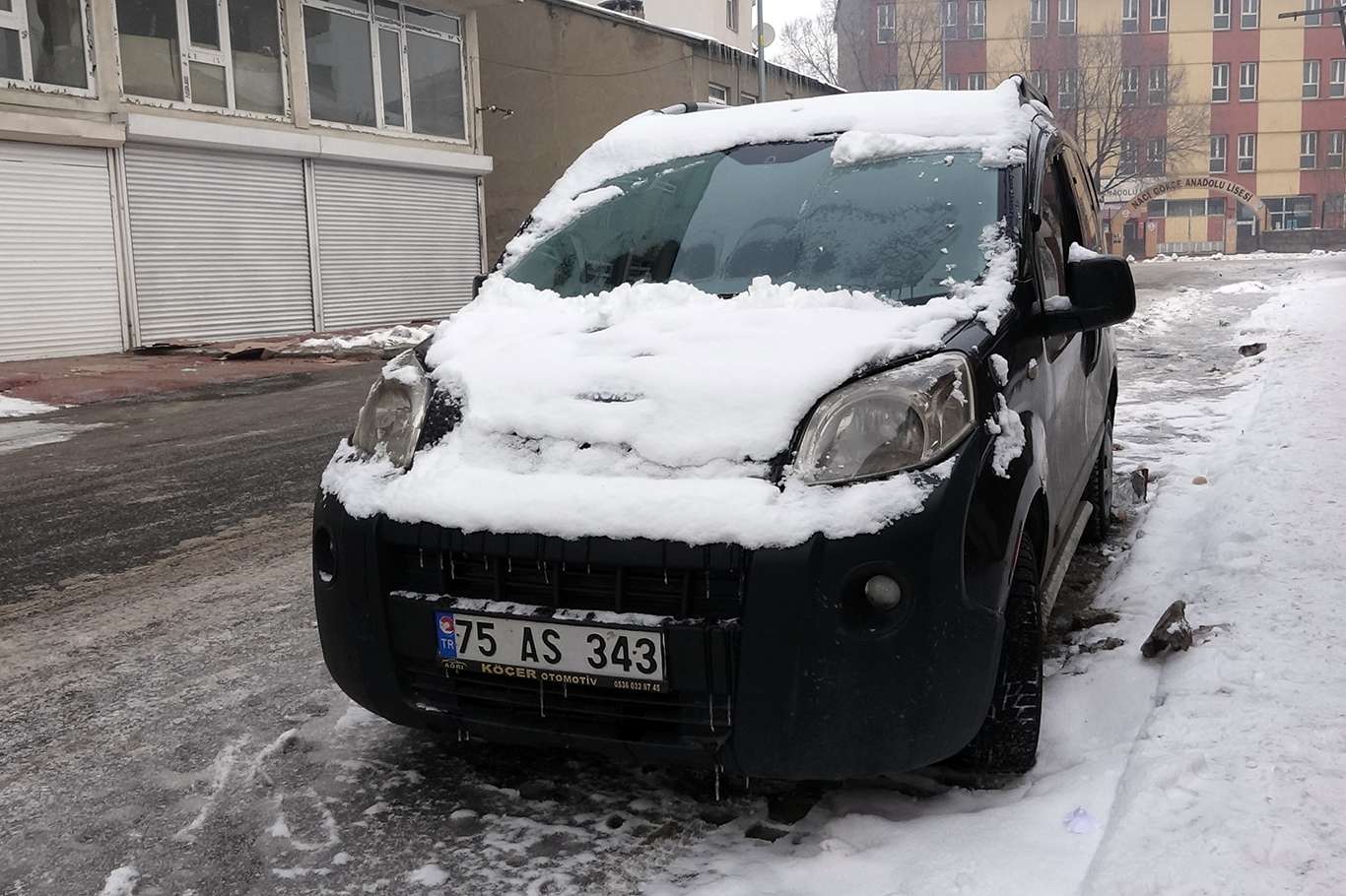 Ağrı ve Erzurum'da 117 yerleşim birimine ulaşım sağlanamıyor